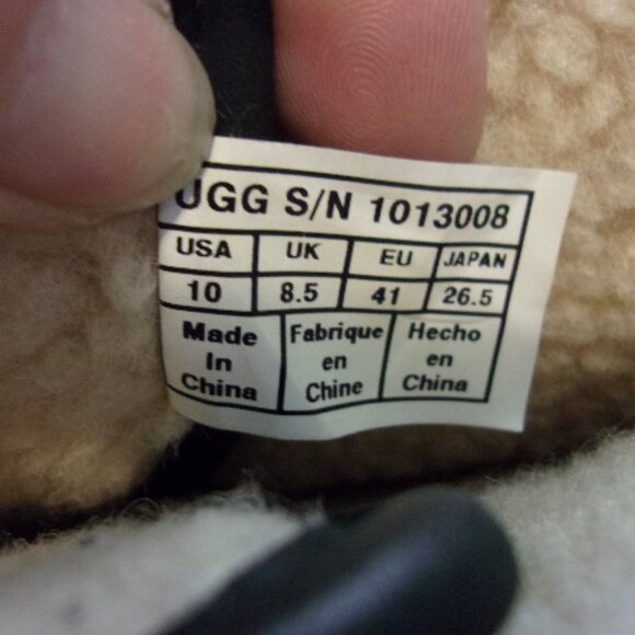 S-150 WOMENS UGG RELLA SHORT BLACK BOOTS - Picture 6 of 13